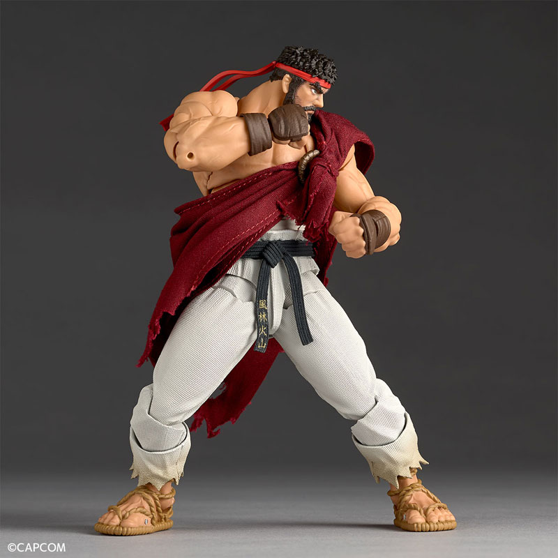 Revoltech Amazing Yamaguchi Street Fighter 6 Ryu – Xavier Cal