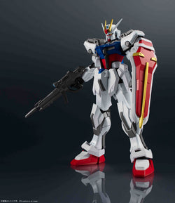 Bandai GUNDAM UNIVERSE - Mobile Suit Gundam SEED - GAT-X105 Strike Gundam