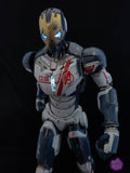 Xavier Cal Custom: Hot Toys MMS299 : Avengers Age of Ultron : Iron Legion (Ultron Damage)