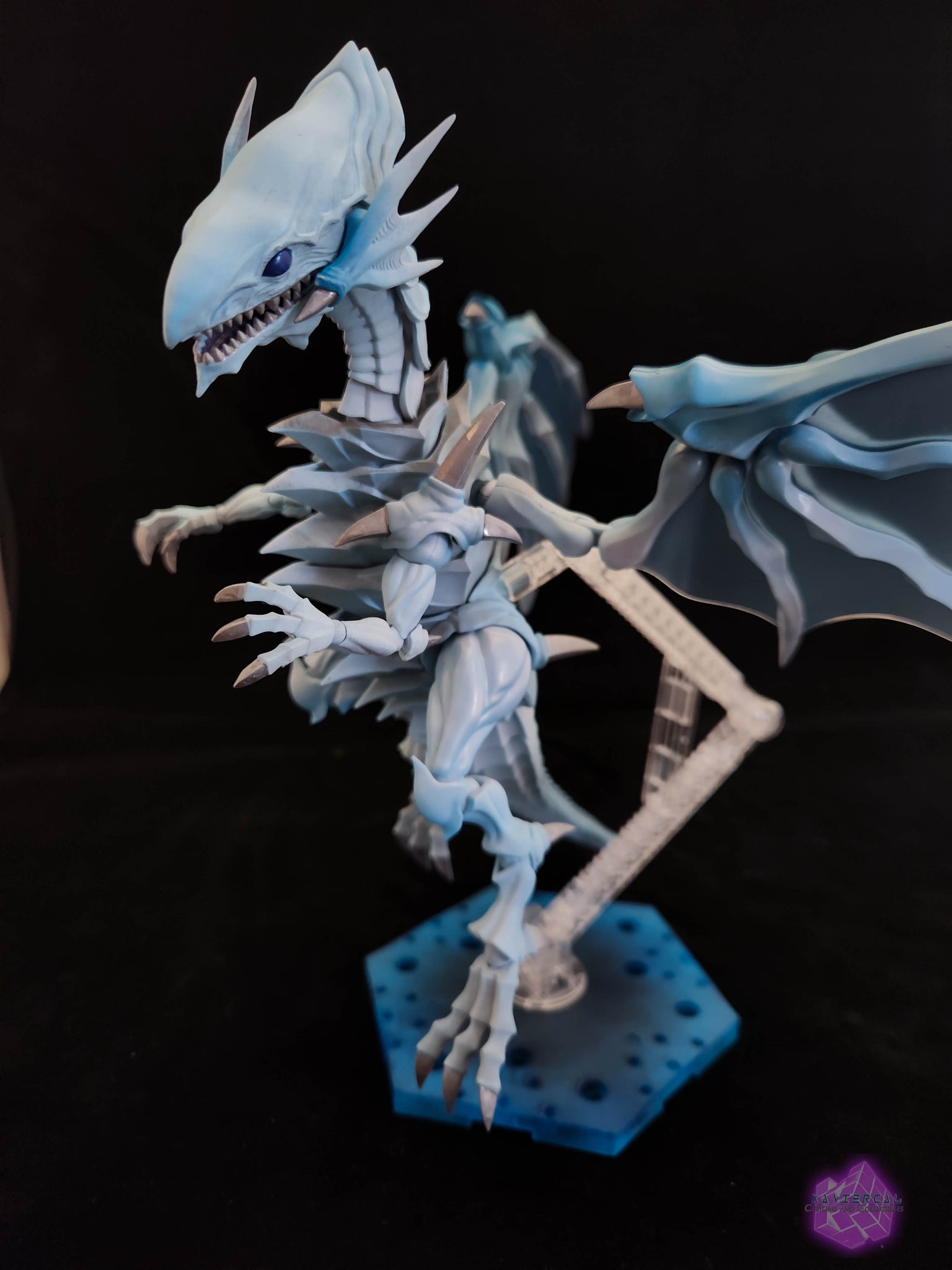 Yu-Gi-Oh! Figure-rise Standard Amplified Blue-Eyes White Dragon