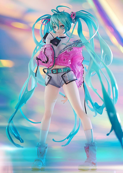 1/7 Hatsune Miku with SOLWA