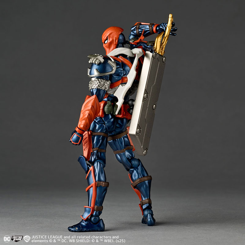 ヴォイドヴェルグギガントマキア　赤字RED.ver Revoltech Amazing Yamaguchi Deathstroke Ver.1.5 Action Figure