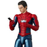 MAFEX Spider-Man: No Way Home - Spider-Man (New Red & Blue Suit) Pre-order