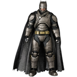 MAFEX No.313 Batman v Superman: Dawn of Justice- ARMORED BATMAN Ver. 1.5