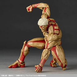 Revoltech Amazing Yamaguchi Attack on Titan - Armored Titan