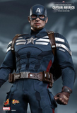 Hot Toys 1/6 MMS243 Captain America: The Winter Soldier - Captain America & Steve Rogers Set