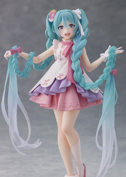 TAITO - Hatsune Miku Wonderland Figure - Rapunzel Pre-order