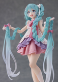 TAITO - Hatsune Miku Wonderland Figure - Rapunzel Pre-order