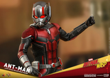 Hot Toys MMS497 - Ant-Man and the Wasp - Ant-Man