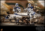 Hot Toys 1/6 TMS076 Star Wars: The Clone Wars Clone Commander Appo and BARC Speeder