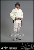 Hot Toys 1/6 MMS297 Star Wars Episode IV: A New Hope - Luke Skywalker