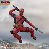 Mezco One:12 Collective Deadpool & Wolverine - Deadpool