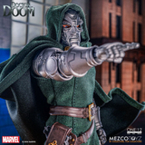 Mezco One:12 Collective - Doctor Doom