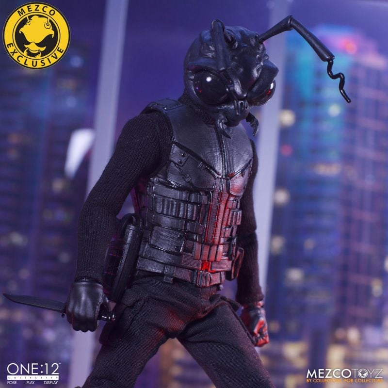 Mezco One:12 Collective - Gomez - Stealth Ops Edition Mezco One:12 Collective - Gomez - Stealth Ops Edition