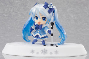 Nendoroid 207 Character Vocal Series 01 : Snow Miku: Fluffy Coat Ver.