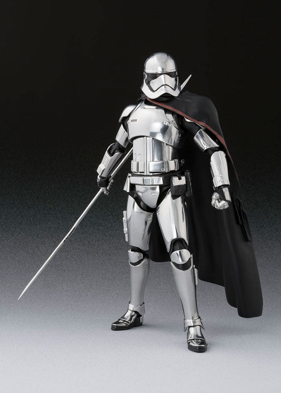 S.H. Figuarts Star Wars The Last Jedi - Captain Phasma