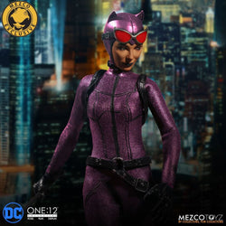 Mezco One:12 Collective Catwoman Purple Suit Variant