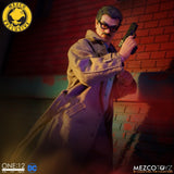 SDCC 2019 Mezco One:12 Collective - Commissioner James Gordon W/ Bat Signal Deluxe Edition