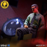 SDCC 2019 Mezco One:12 Collective - Commissioner James Gordon W/ Bat Signal Deluxe Edition