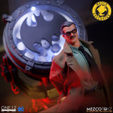 SDCC 2019 Mezco One:12 Collective - Commissioner James Gordon W/ Bat Signal Deluxe Edition
