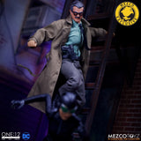 SDCC 2019 Mezco One:12 Collective - Commissioner James Gordon W/ Bat Signal Deluxe Edition