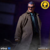 SDCC 2019 Mezco One:12 Collective - Commissioner James Gordon W/ Bat Signal Deluxe Edition