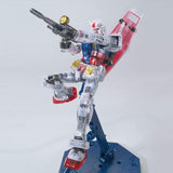 Gundam MG 1/100 Mobile Suit Gundam - RX-78-2 3.0 Clear Colors