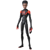 MAFEX Spiderman Into the Spider-Verse - Spider-man Miles Morales