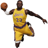 MAFEX NBA - LeBron James (Los Angeles Lakers)