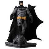 MAFEX Batman - Batman HUSH Black Version