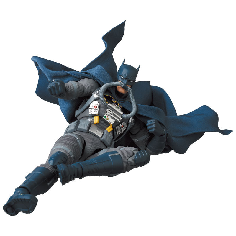 Mafex Batman - Stealth Jumper Batman (Batman: HUSH Ver