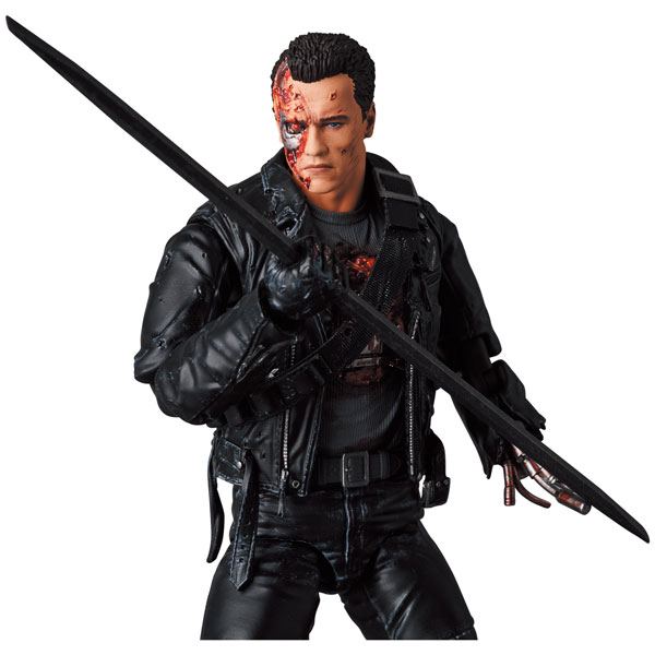 MAFEX 191 Terminator - T-800 (T2: Battle Damage Ver.) – Xavier Cal