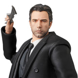 MAFEX No.076 Justice League- Bruce Wayne *Box Damage*
