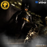 Mezco One:12 Collective Batman: Sovereign Knight – Onyx Edition One