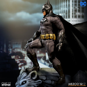 Mezco One:12 Collective DC: Sovereign Knight - Batman