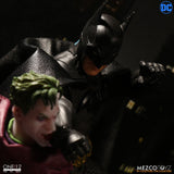 Mezco One:12 Collective DC: Sovereign Knight - Batman